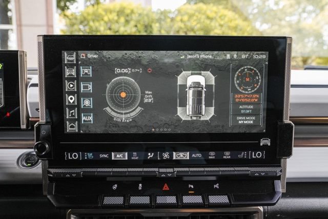 Used 2025 GMC Hummer EV 3X AWD/4WD image 37