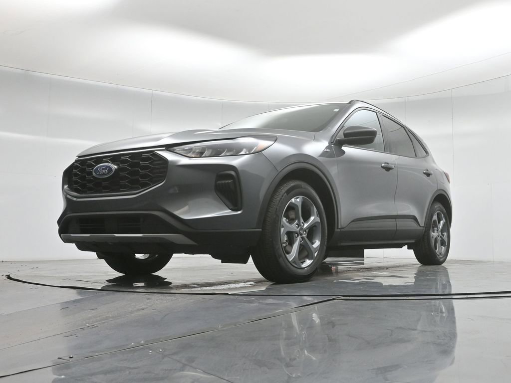Certified 2025 Ford Escape ST-Line image 45