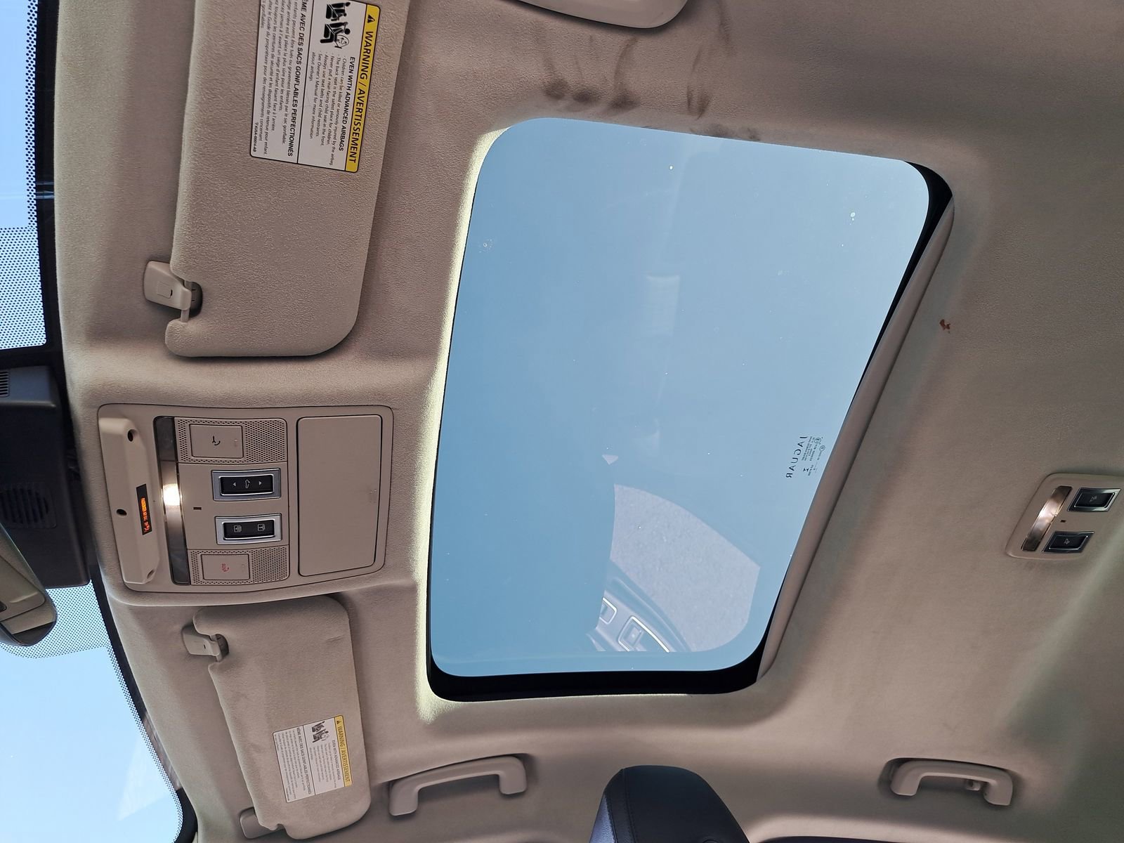 Used 2019 Jaguar XF Prestige image 34