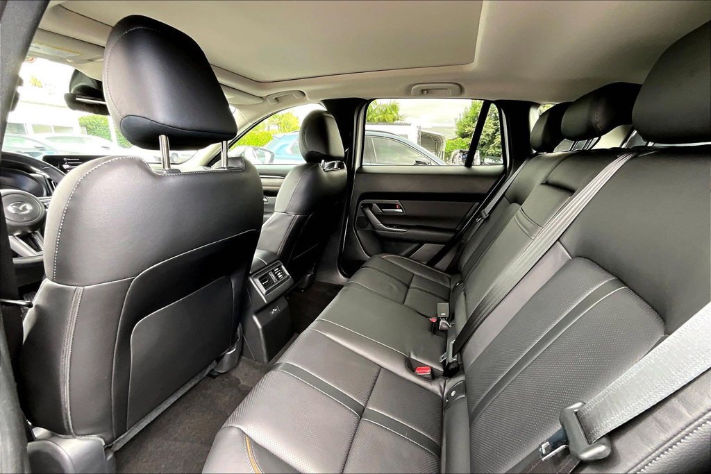 Certified 2026 MAZDA CX-50 AWD 2.5 Hybrid w/ Premium Pkg image 16