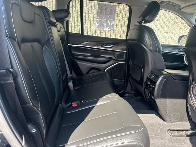 Used 2023 Jeep Grand Cherokee 4WD 4xe image 10