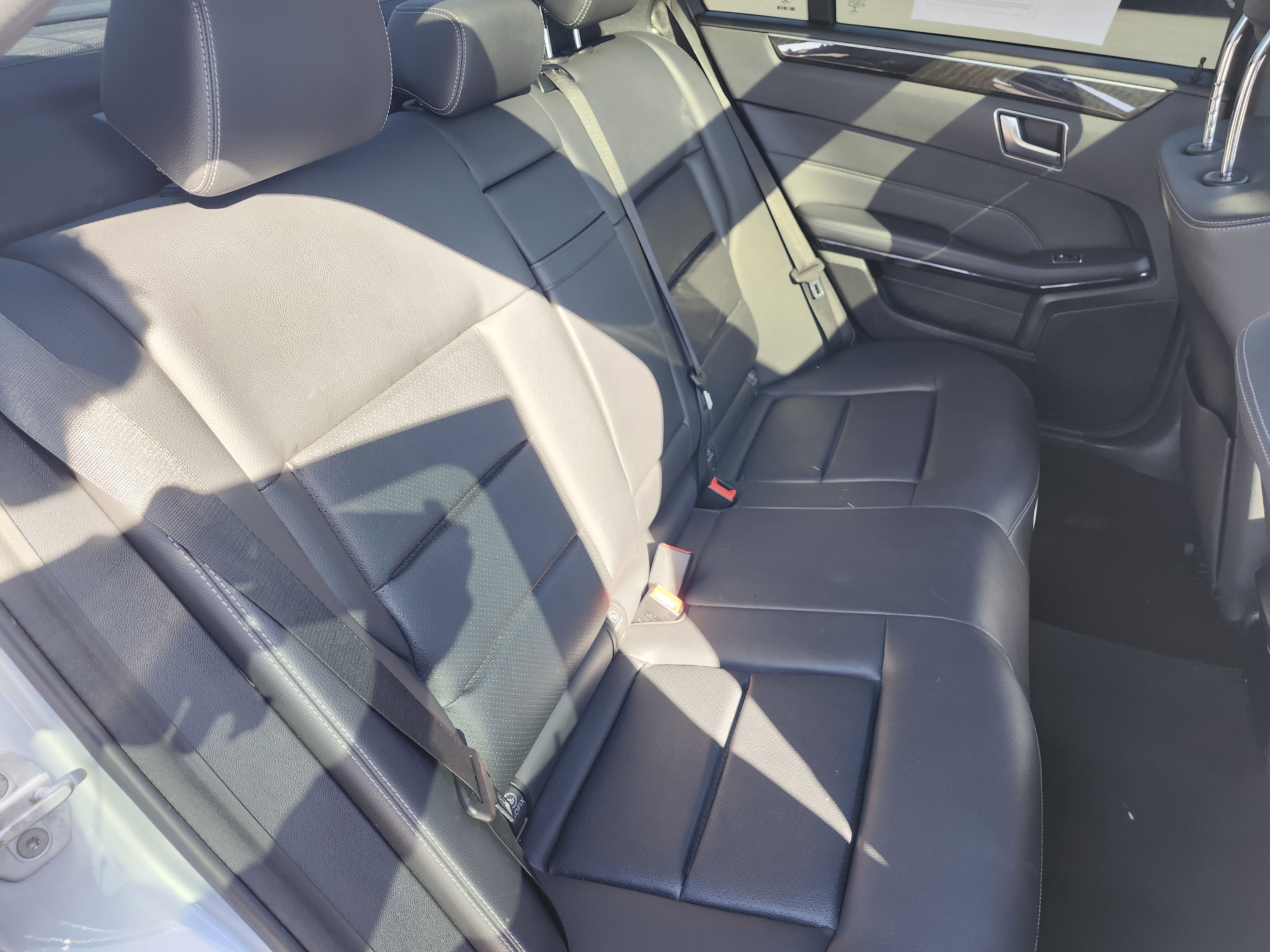 Used 2016 Mercedes-Benz E 350 Sedan image 20