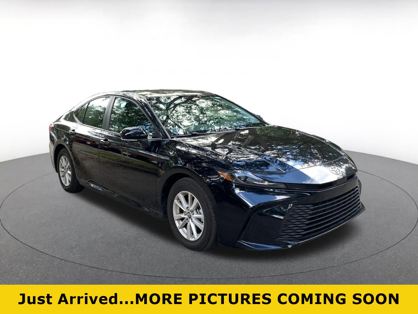 Used 2025 Toyota Camry LE