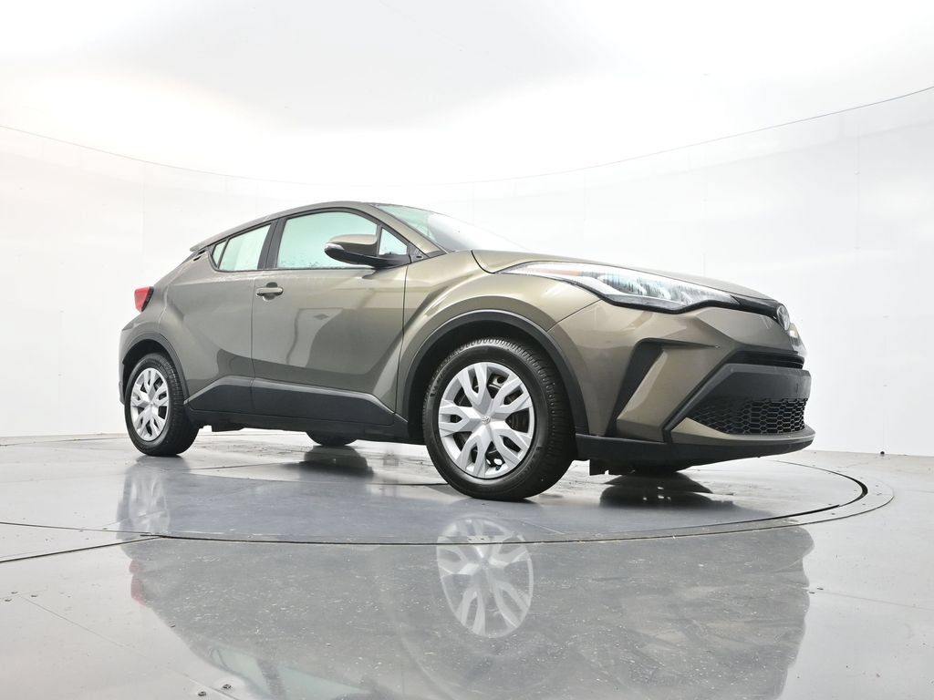 Used 2021 Toyota C-HR LE FWD image 32