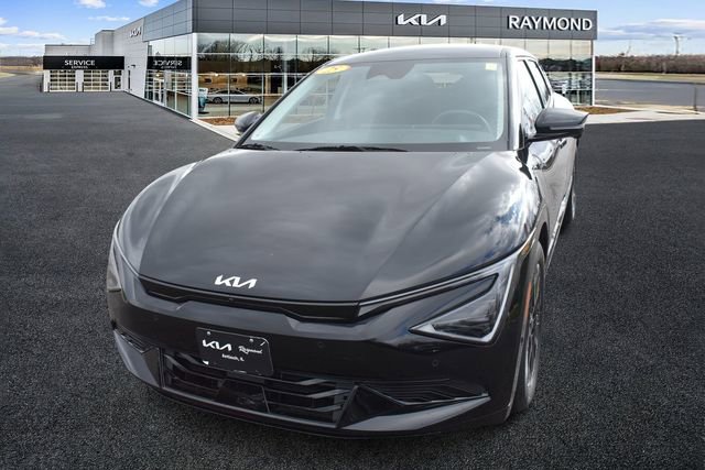 Used 2025 Kia EV6 Wind RWD image 7