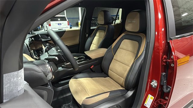 New 2026 Chevrolet Equinox ACTIV w/ Convenience Package III image 13