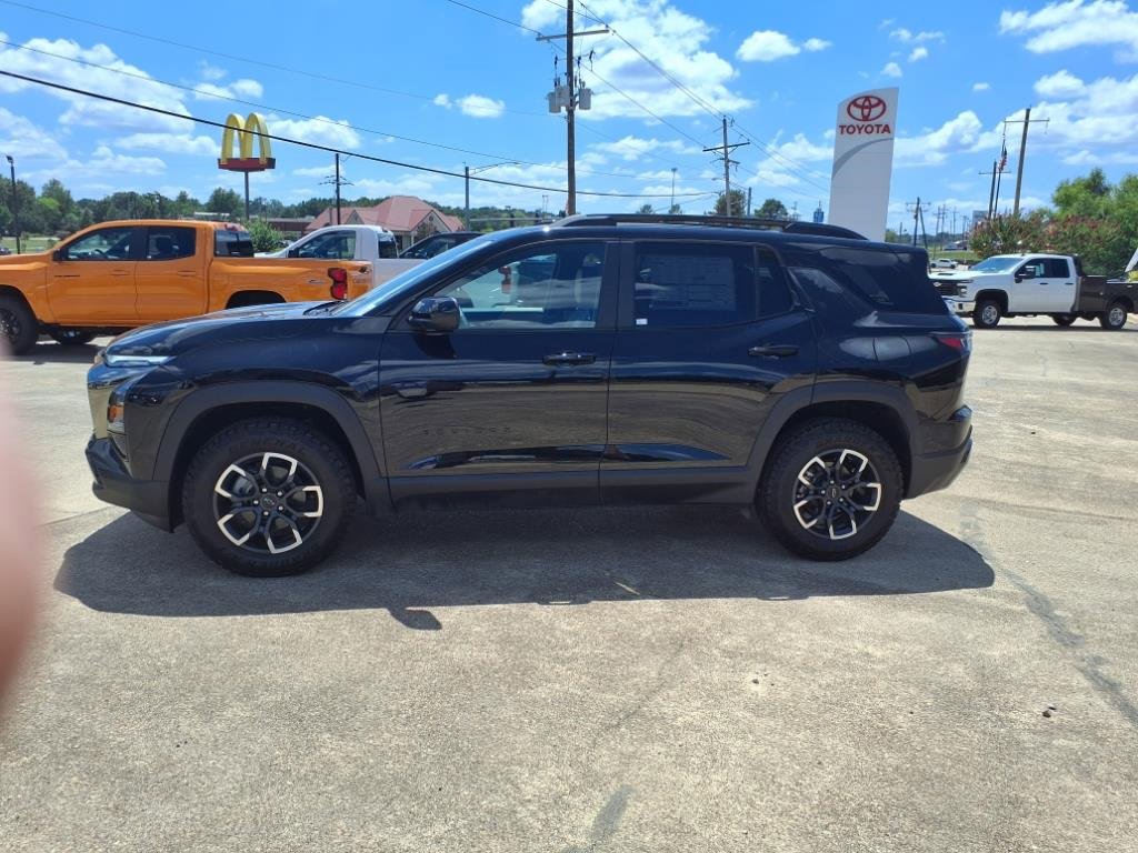 New 2025 Chevrolet Equinox ACTIV image 2