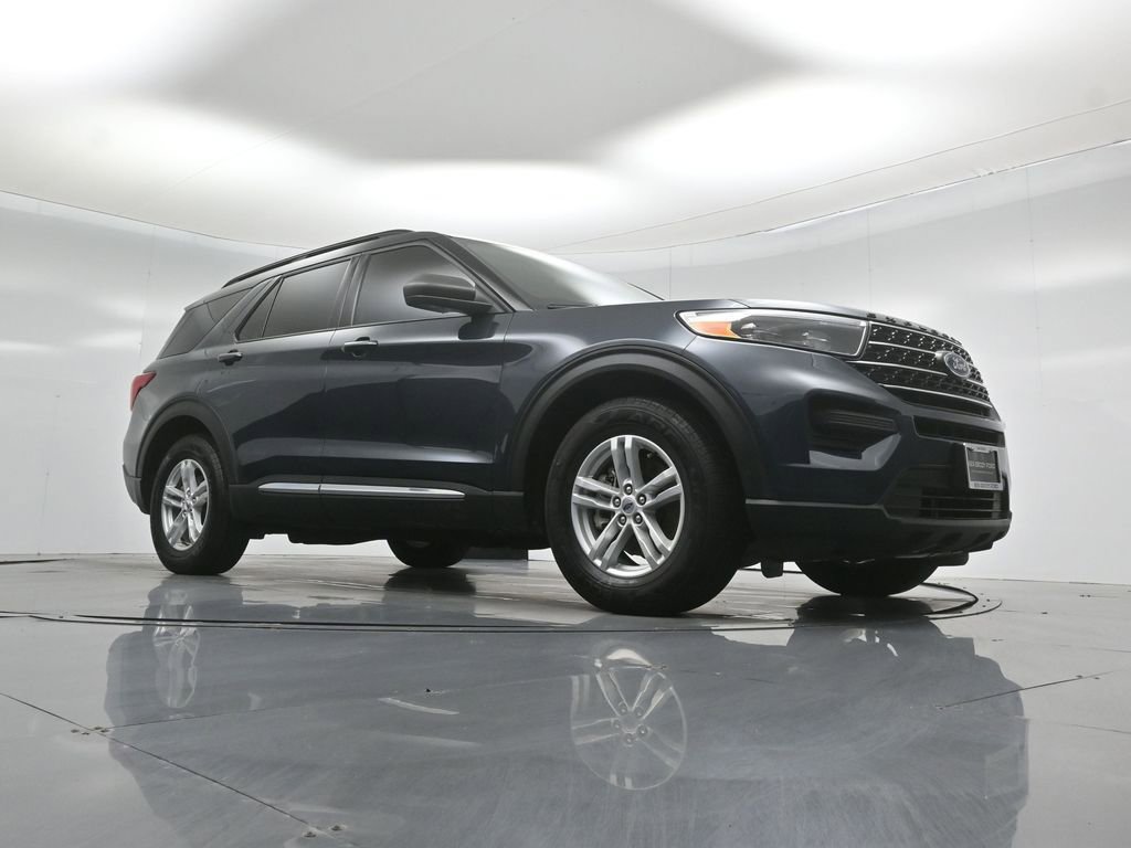 Certified 2024 Ford Explorer XLT image 46
