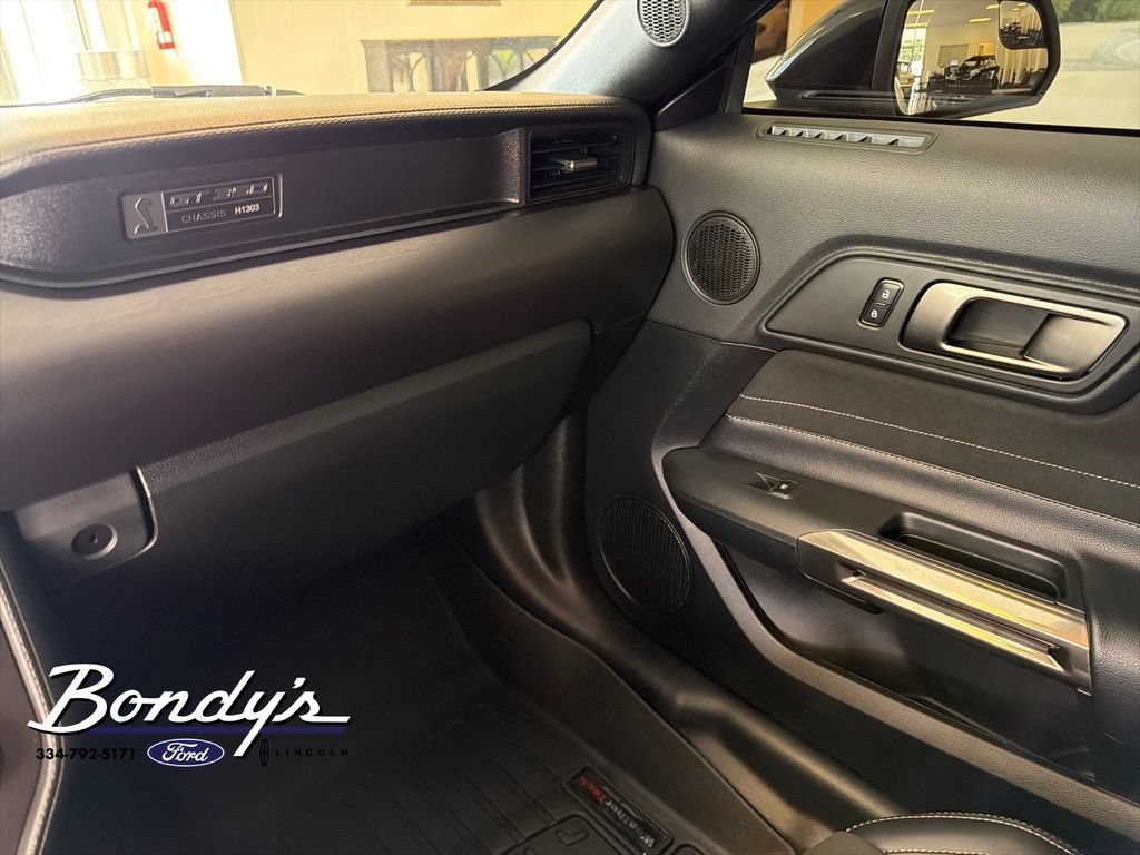 Used 2017 Ford Mustang Shelby GT350 RWD image 6