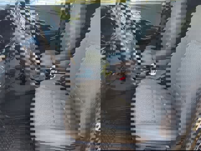 Used 2016 Hyundai Santa Fe Sport image 16