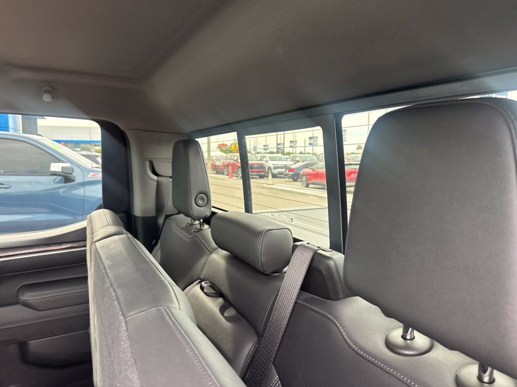 Used 2025 Chevrolet Silverado 1500 LTZ w/ LTZ Premium Package AWD/4WD image 13