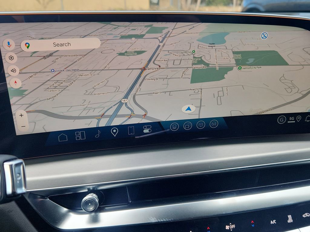 New 2026 Cadillac Lyriq Premium Luxury image 13