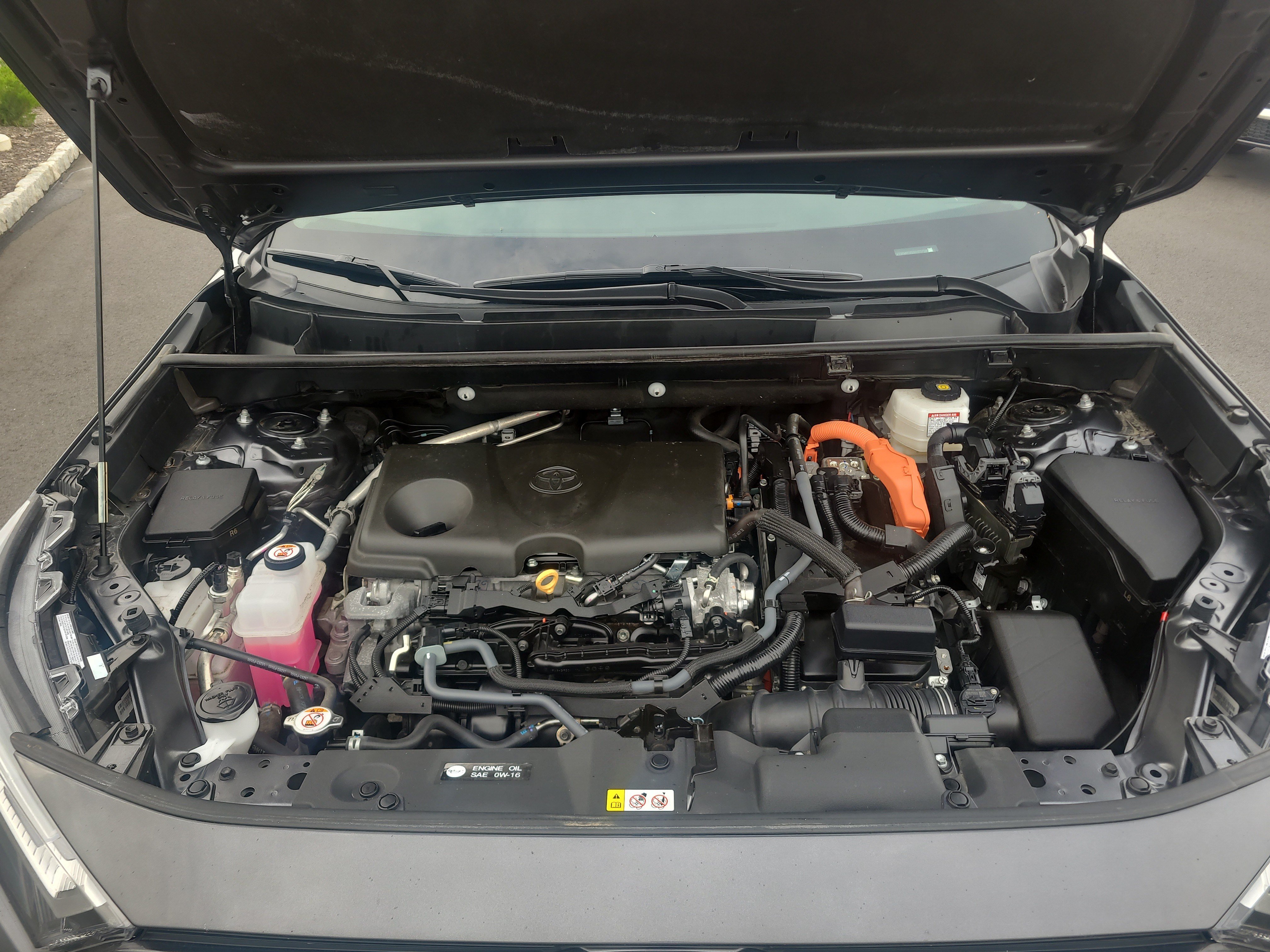 Certified 2025 Toyota RAV4 XLE AWD/4WD image 31