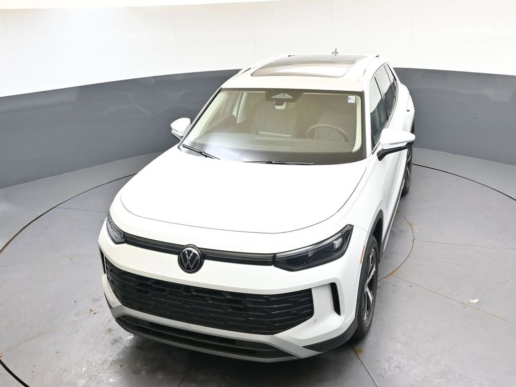 New 2026 Volkswagen Tiguan SE AWD/4WD image 45