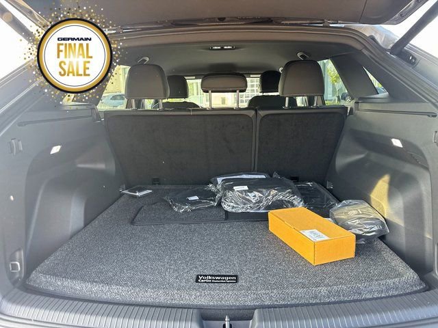 New 2025 Volkswagen Atlas Cross Sport SE image 13