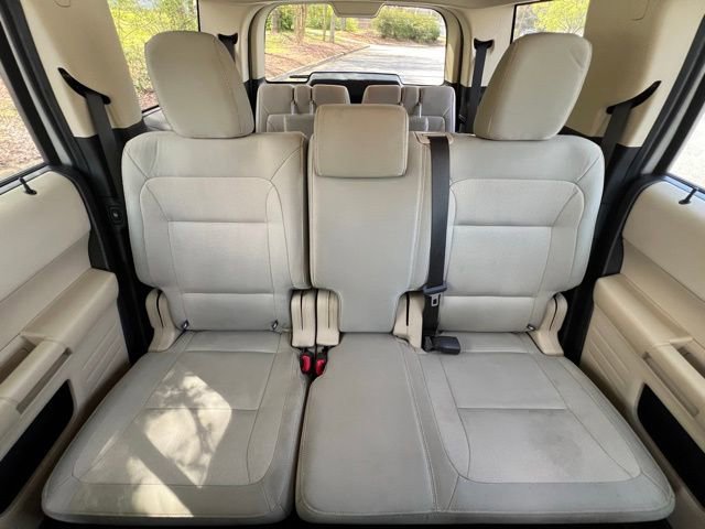 Used 2019 Ford Flex SE image 24