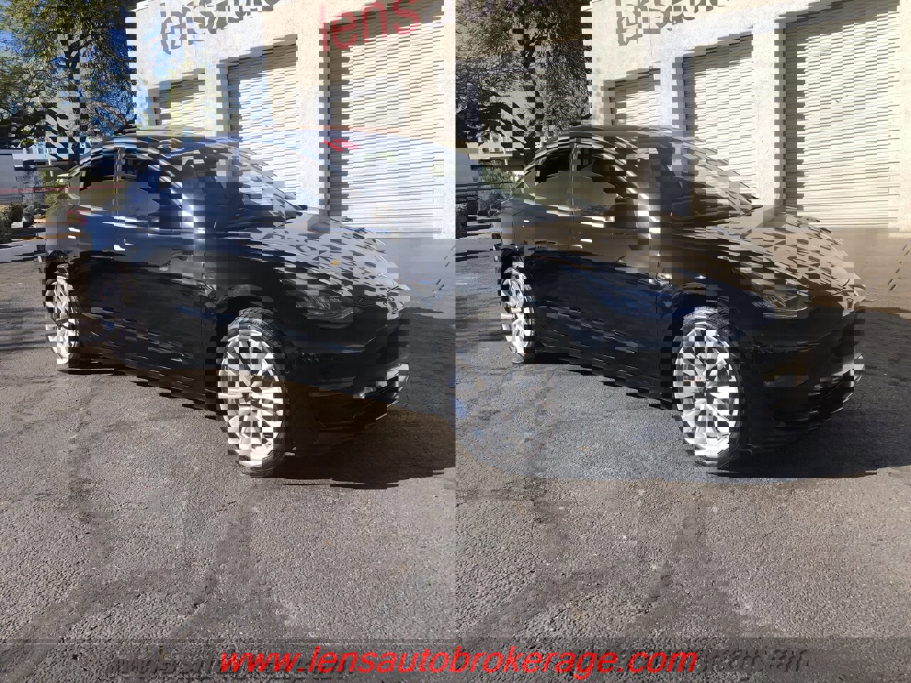 Used 2018 Tesla Model 3 Mid Range image 2