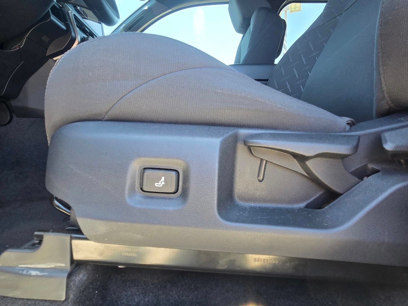 Used 2025 Toyota Tacoma SR5 RWD image 15