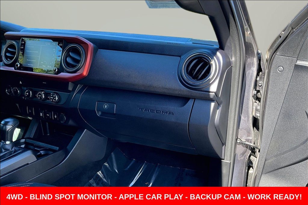 Used 2020 Toyota Tacoma TRD Off-Road AWD/4WD image 29