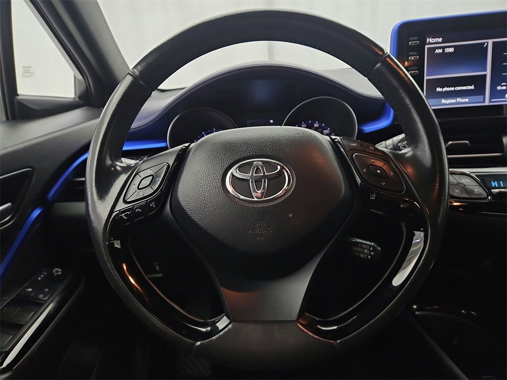 Used 2022 Toyota C-HR Limited image 13