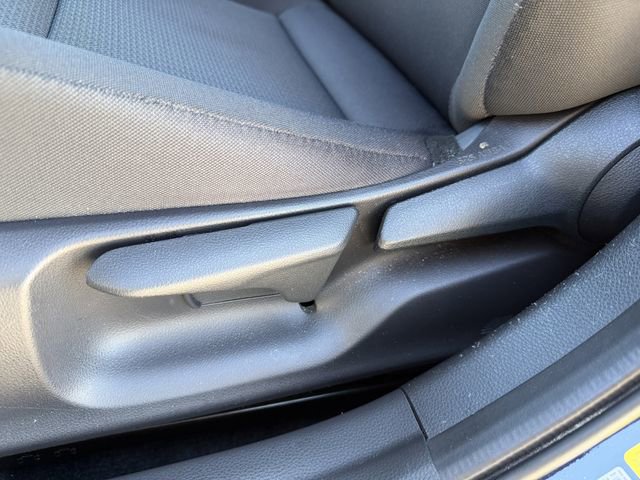 Used 2025 Toyota Prius LE image 24