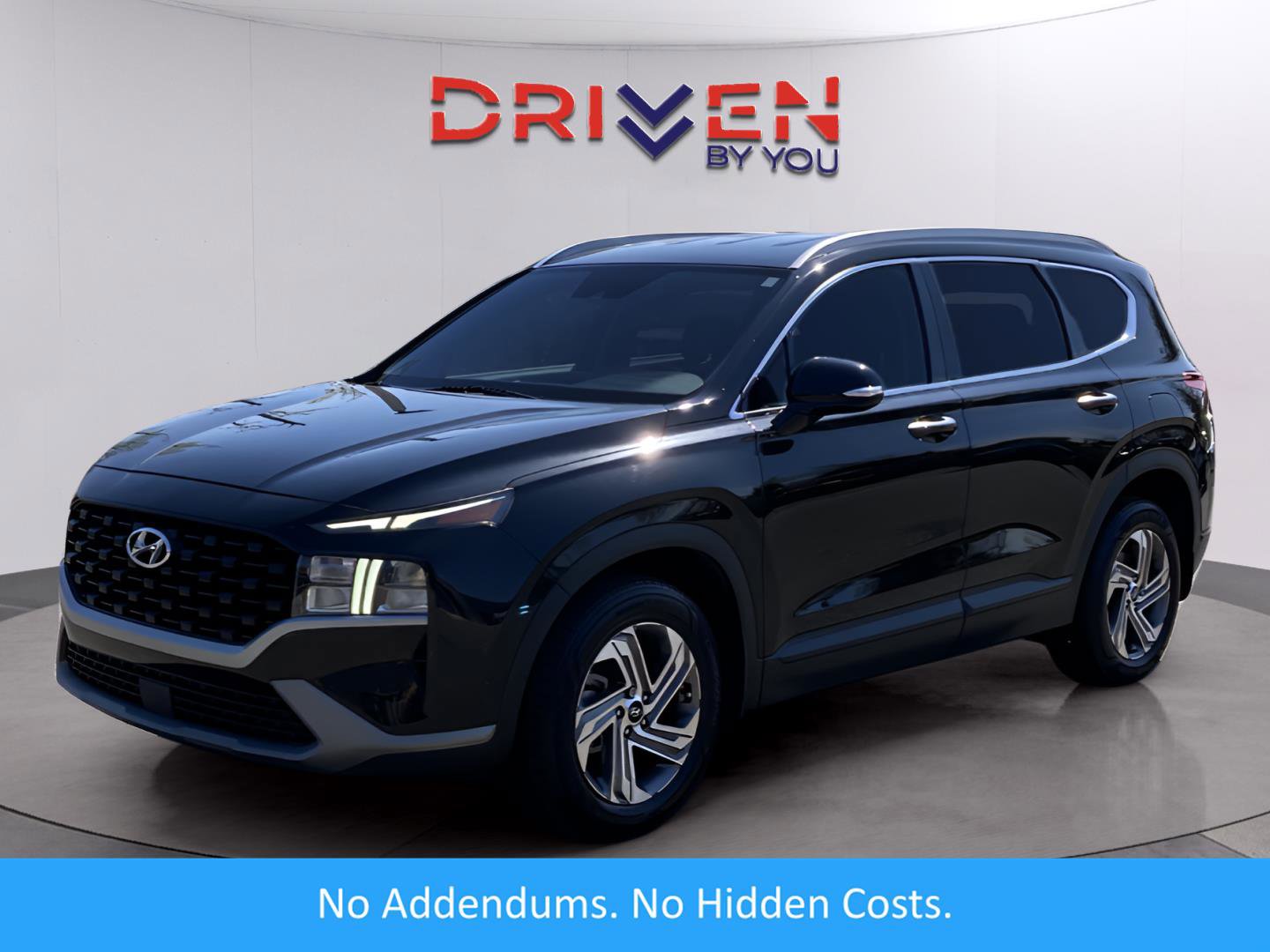 Used 2023 Hyundai Santa Fe SEL w/ Winter Weather Package image 1