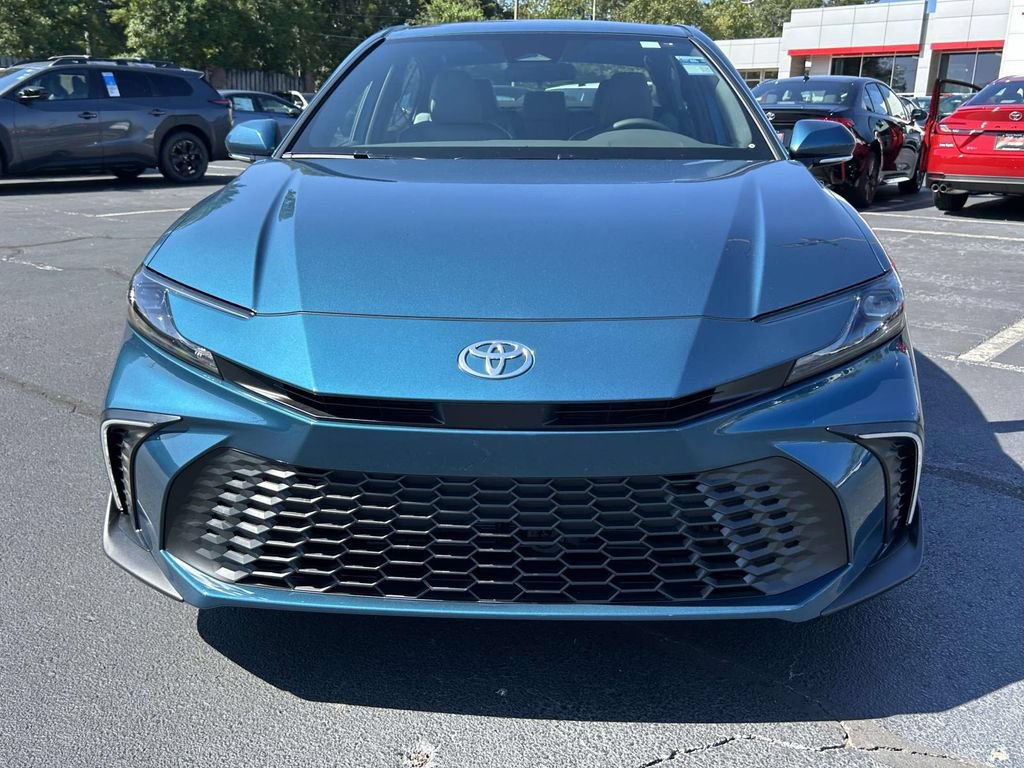 New 2026 Toyota Camry SE FWD image 8
