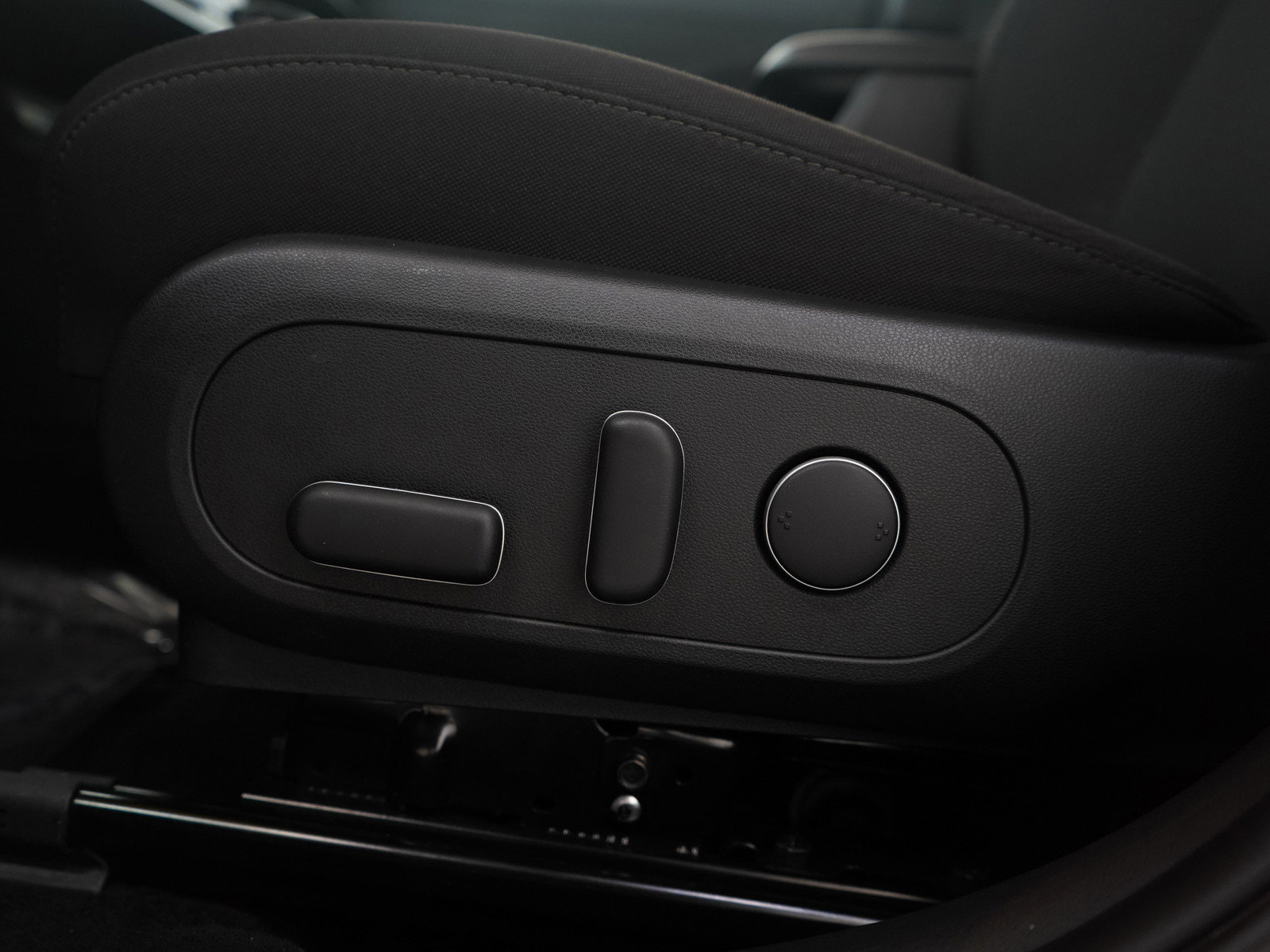 Used 2025 Hyundai Kona SEL image 23