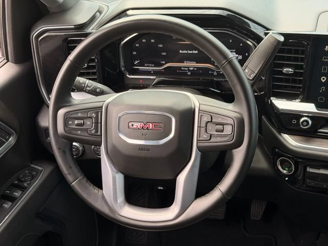 Used 2025 GMC Sierra 1500 SLT AWD/4WD image 17