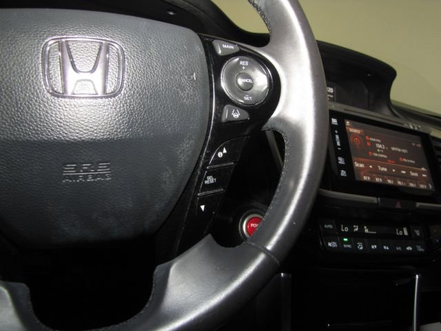 Certified 2017 Honda Accord EX-L image 6