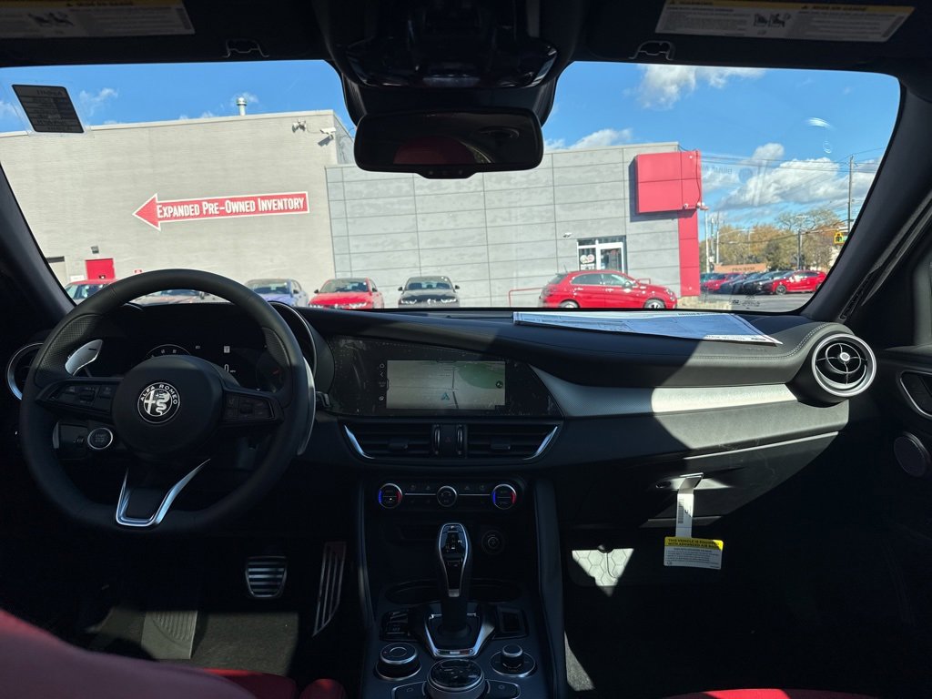 New 2025 Alfa Romeo Giulia AWD image 14