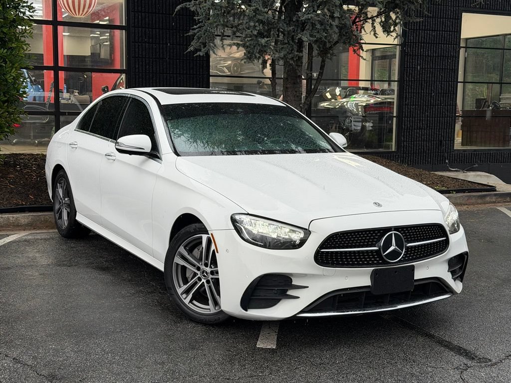 Used 2022 Mercedes-Benz E 350 4MATIC Sedan image 7