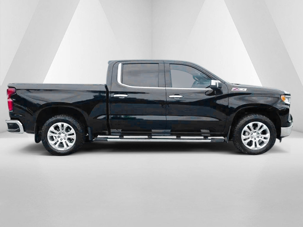 Used 2024 Chevrolet Silverado 1500 LTZ AWD/4WD image 10