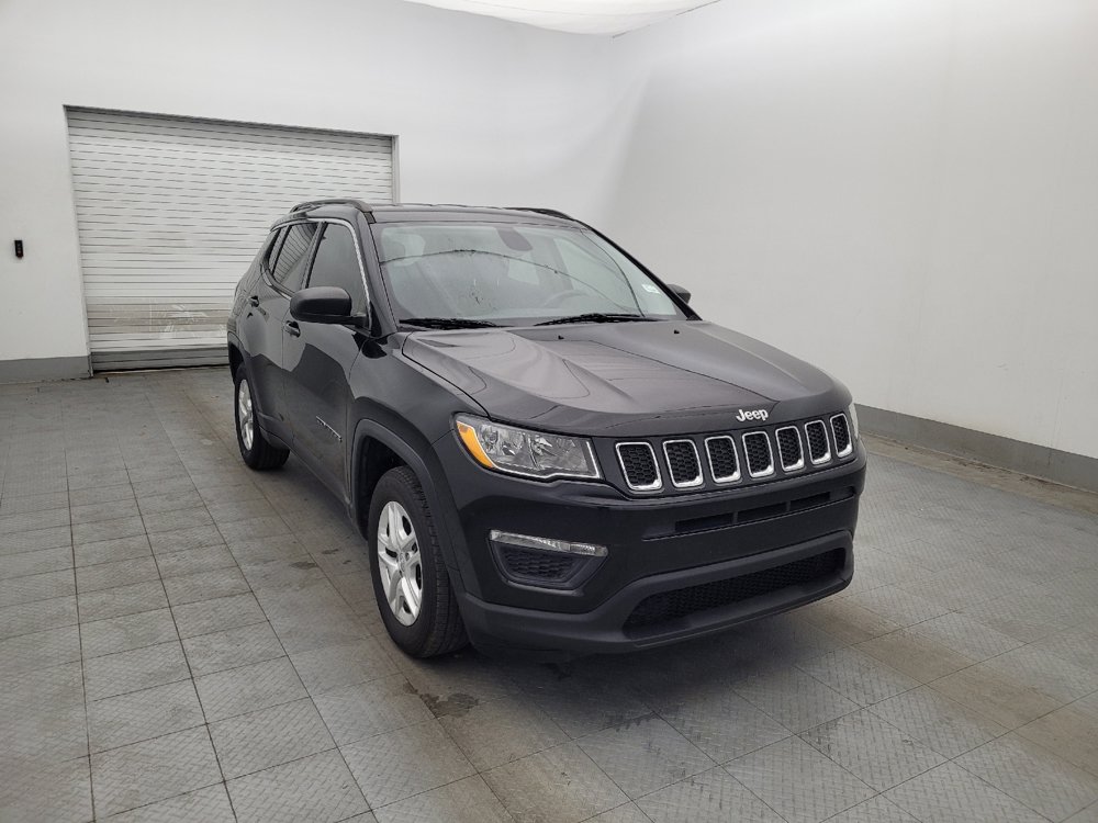 Used 2019 Jeep Compass Sport w/ Tech Group FWD image 14