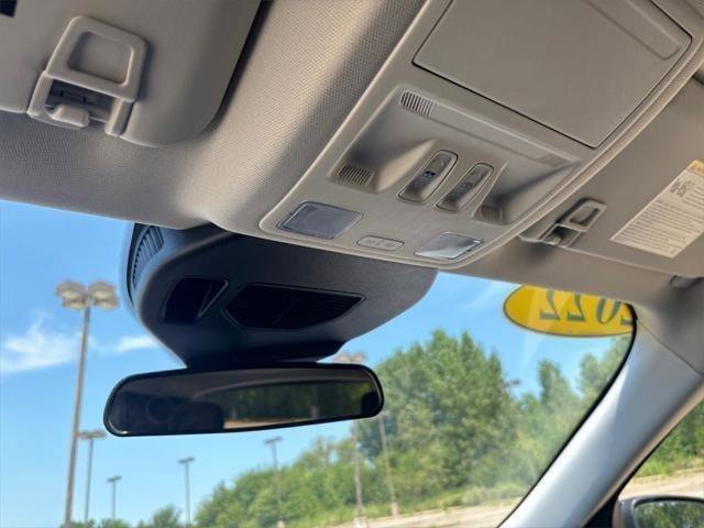 Used 2022 Ford Escape SEL w/ SEL Stealth AWD Package image 24