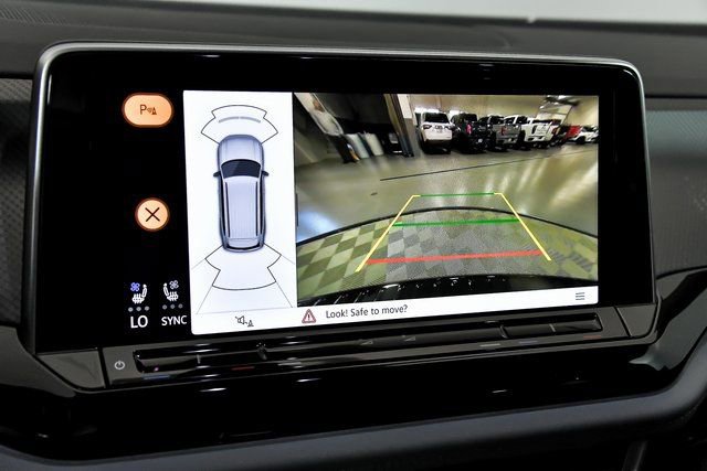 New 2026 Volkswagen Atlas Peak Edition AWD/4WD image 14