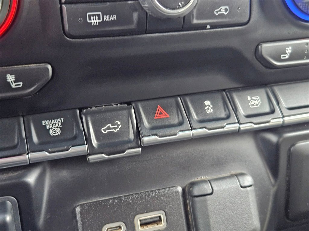 Used 2022 Chevrolet Silverado 3500 LT image 29