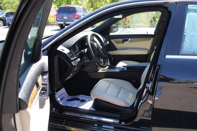 Used 2008 Mercedes-Benz C 350 Sport image 10