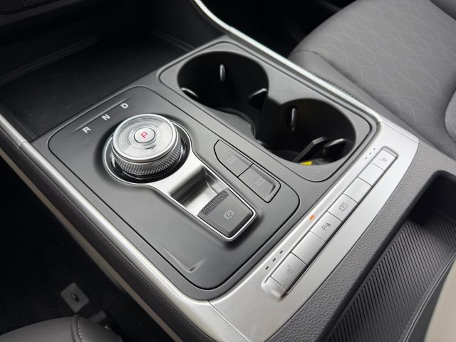 Used 2026 Kia Carnival LXS FWD image 7
