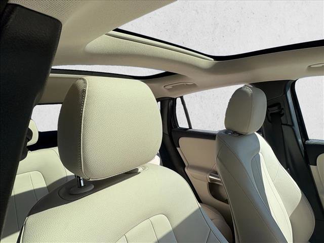 Certified 2022 Mercedes-Benz GLA 250 image 22
