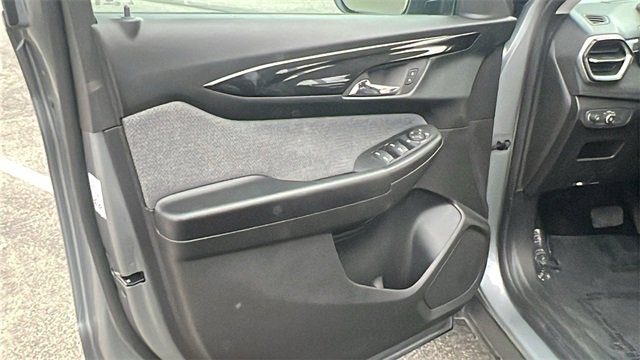 Used 2025 Chevrolet TrailBlazer LT image 15