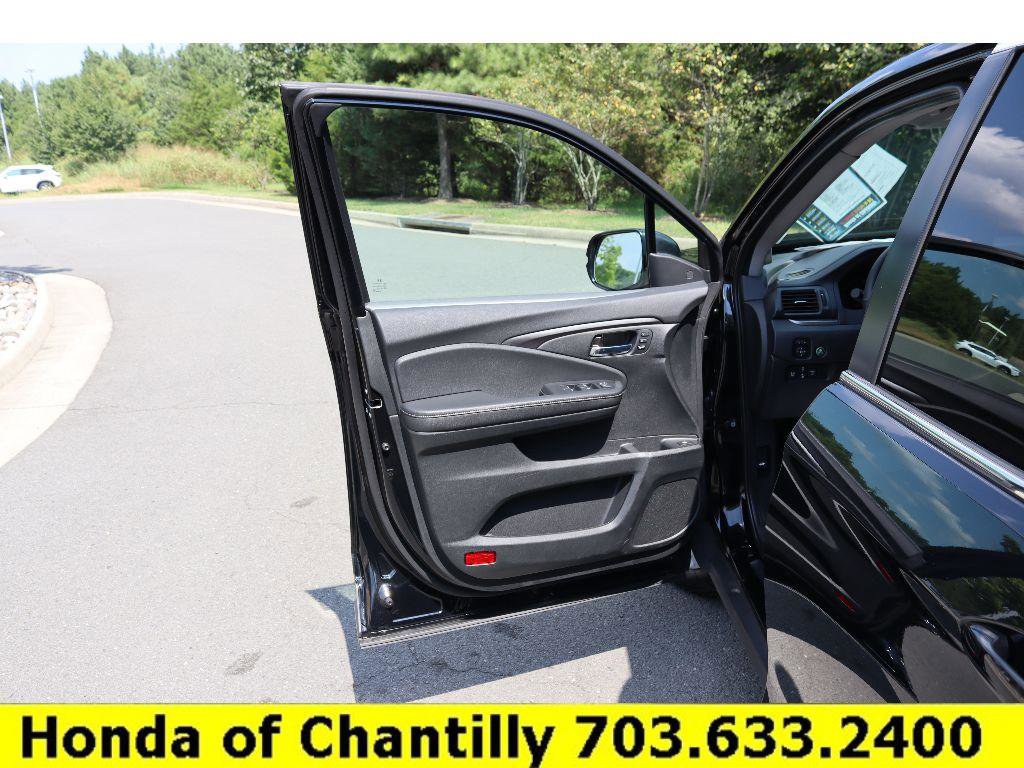 Used 2025 Honda Ridgeline RTL image 18