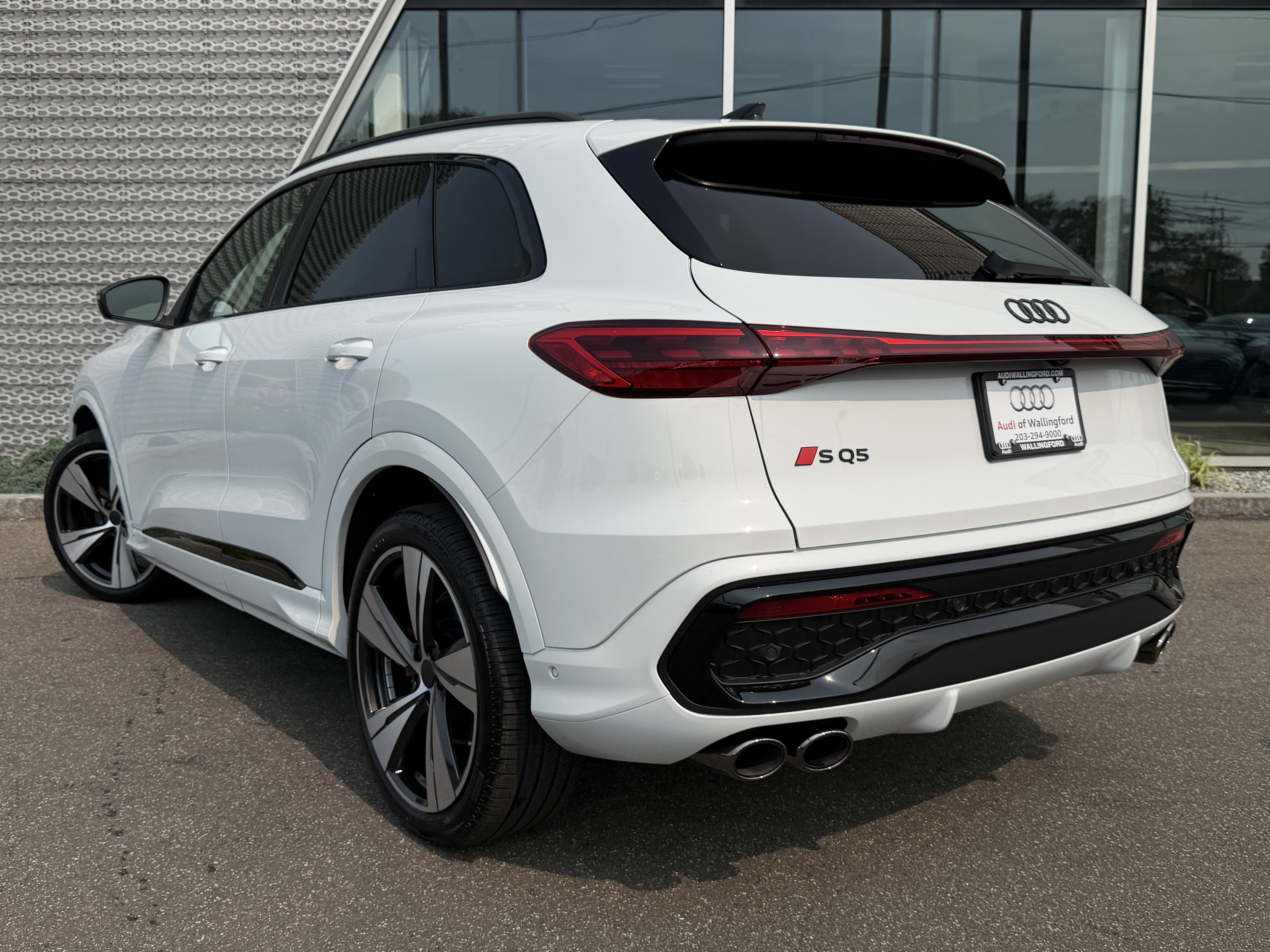 New 2026 Audi SQ5 Premium Plus AWD/4WD image 3