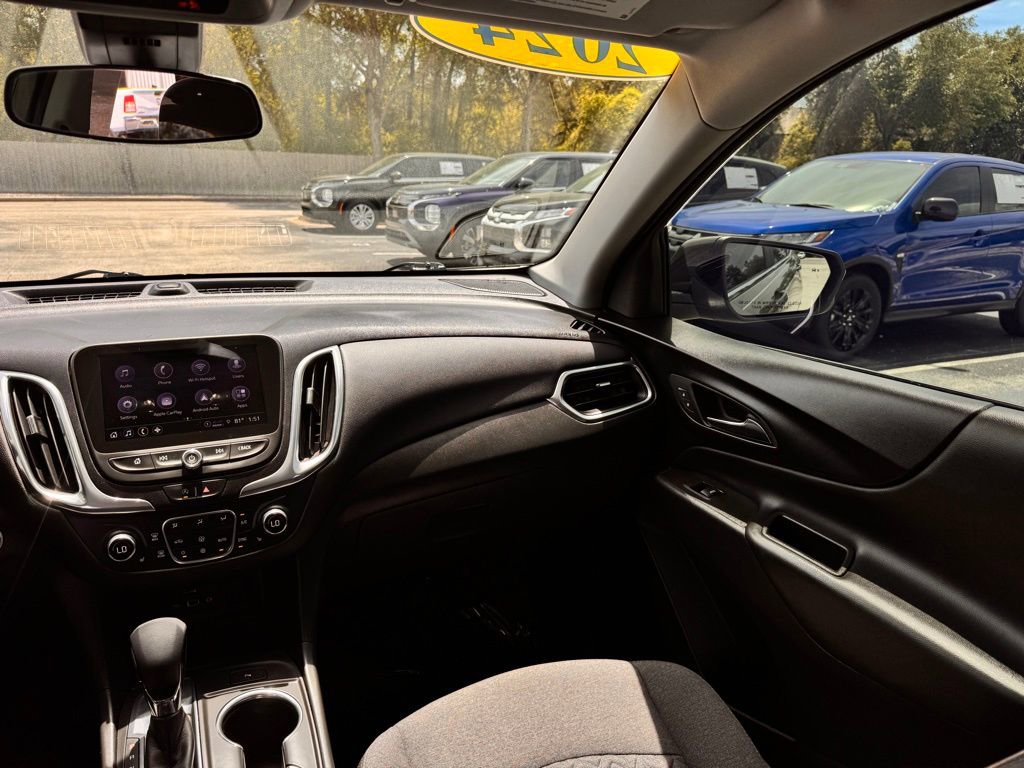 Used 2024 Chevrolet Equinox LT FWD image 27