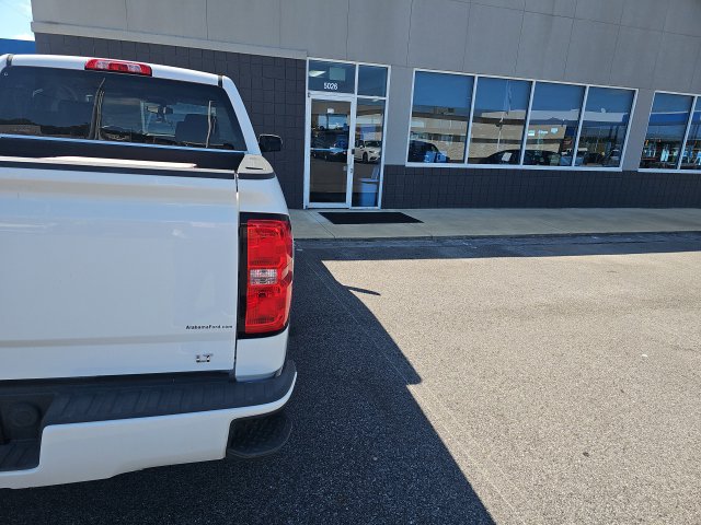 Used 2017 Chevrolet Silverado 1500 LT w/ All Star Edition AWD/4WD image 7