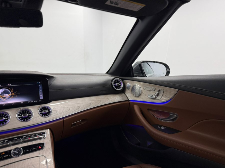 Used 2019 Mercedes-Benz E 450 4MATIC Cabriolet image 65