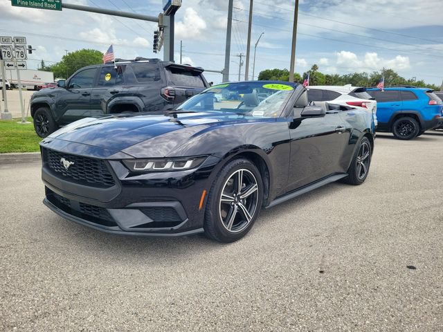 Used 2024 Ford Mustang Premium RWD image 2