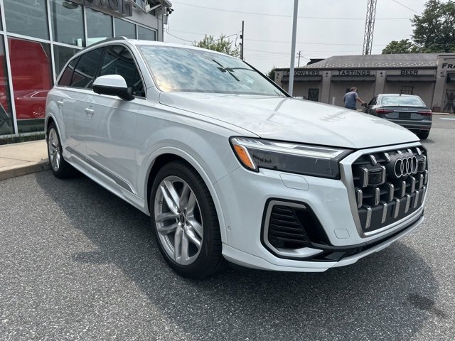 New 2025 Audi Q7 3.0T Premium Plus image 7
