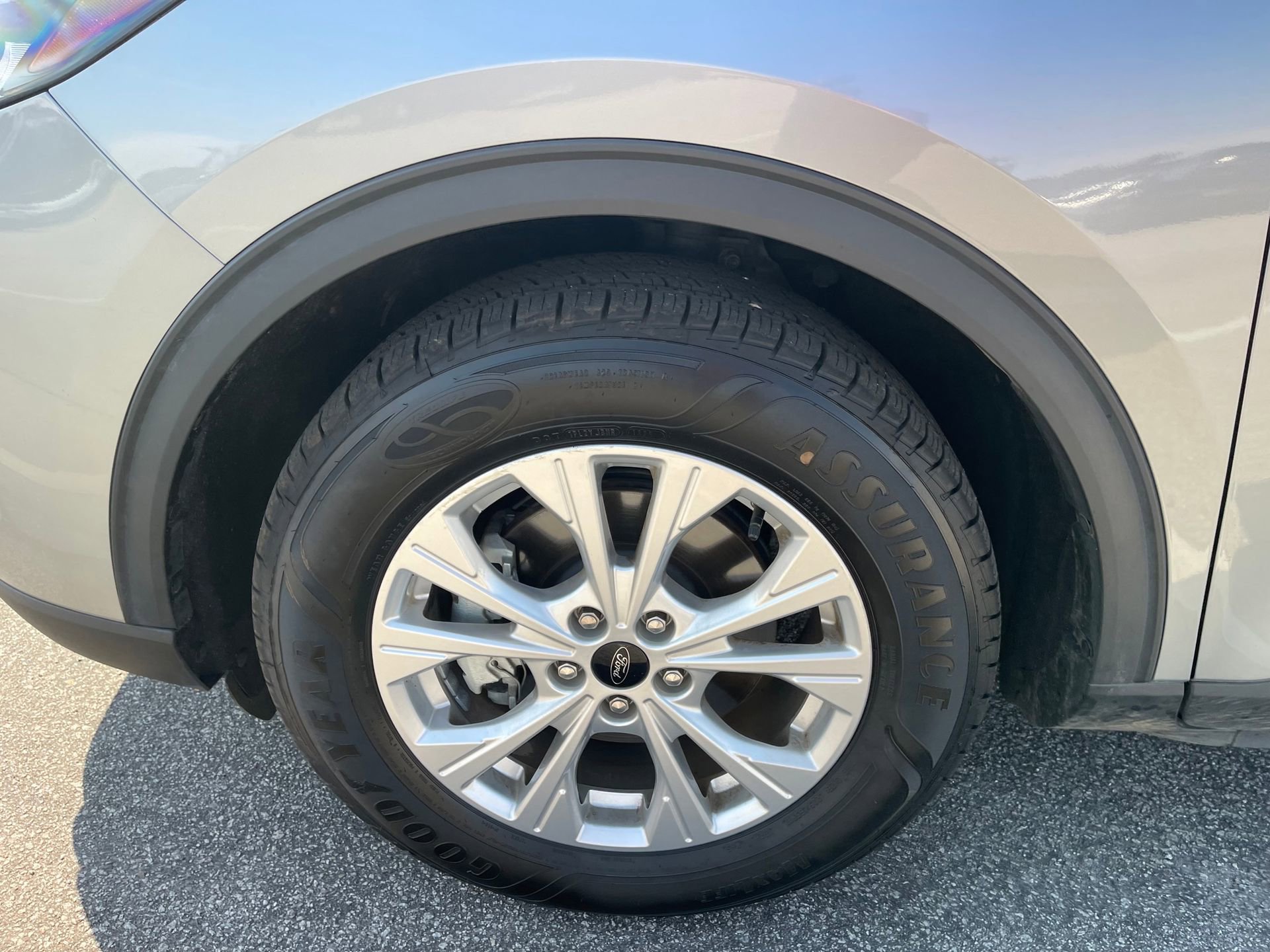 Used 2024 Ford Escape Active image 10