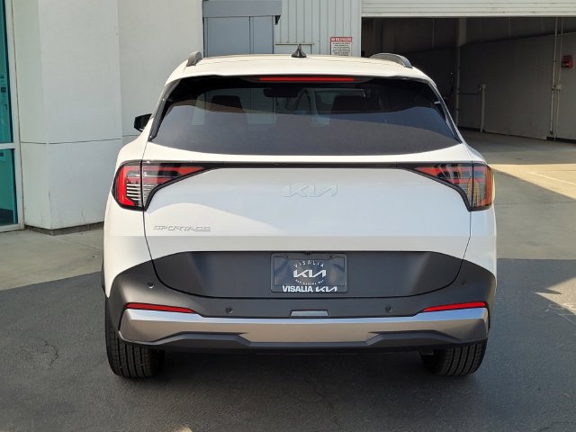 New 2026 Kia Sportage EX w/ EX Panorama Roof Package FWD image 6